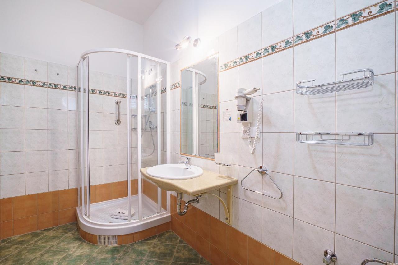 Francis Spa Hotel Františkovy Lázně Exterior foto